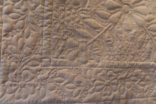 21112601 Back Detail2