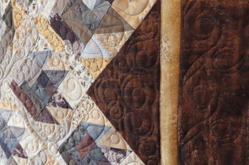 22011402 Front Detail2