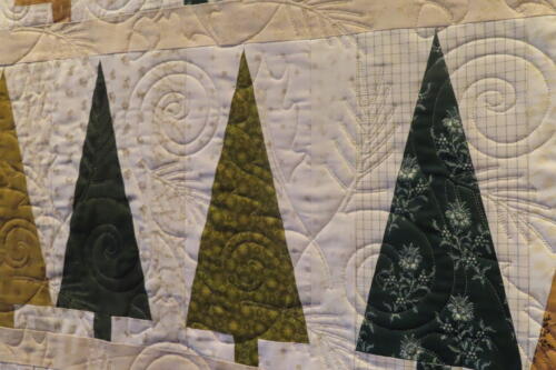 22022201 Front Detail1