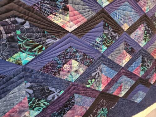 22041001 Front Detail1