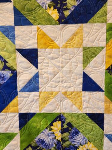 22052701 Front Detail1