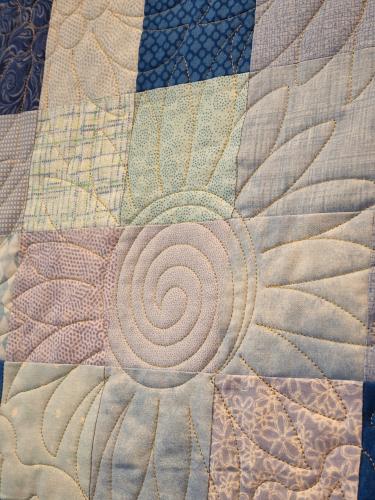 22080402 Front Detail3