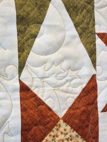 22091601 Front Detail1