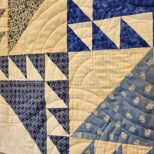 23031801 Front Detail