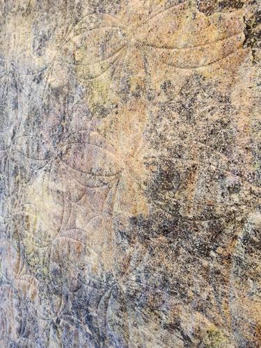 23042001 Back Detail