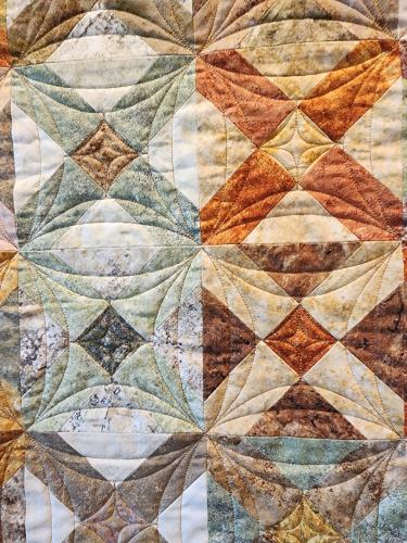 23042001 Front Detail1