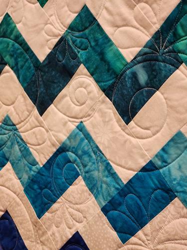 23101001 Front Detail1