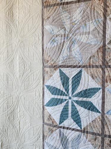 23102301 Front Detail3