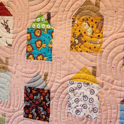 24031603 Front Detail