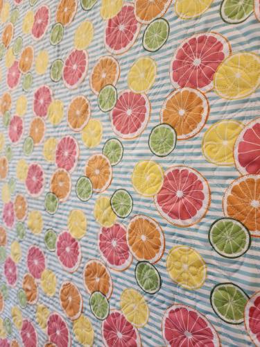 24052701 Back Detail