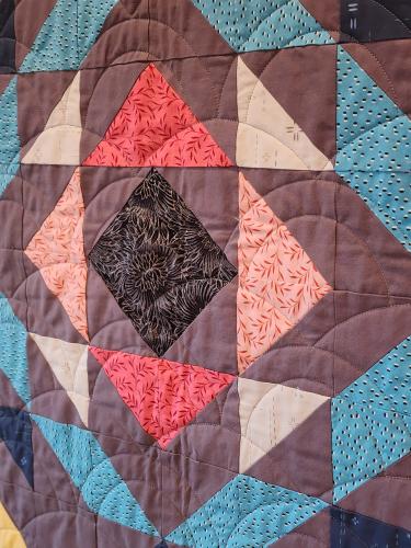 24062701 Front Detail