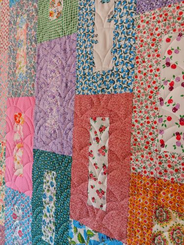 25032802 Front Detail