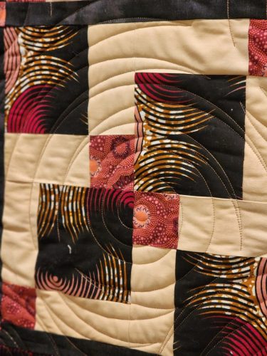 25101401 Front Detail