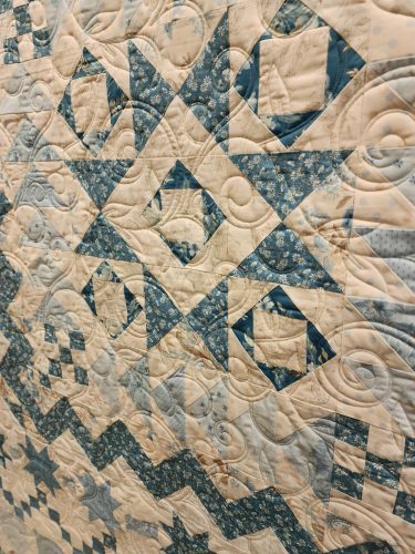 26011501 Front Detail1