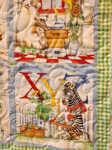 FQU093 Front Detail2