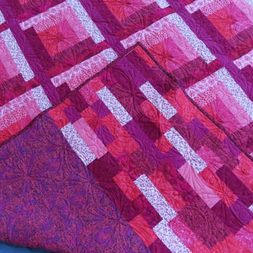 RedLogCabinTurnUpDetail